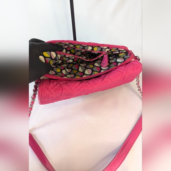 Vera Bradley Quilted Shoulder Bag Hot Pink Patent Leather Barbie Barbiecore EUC - Picture 3 of 10